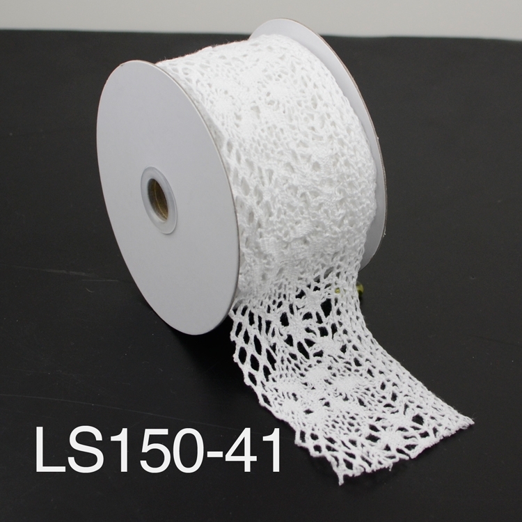 White Crochet Ribbon - 2 3/4"' x 10 Yards